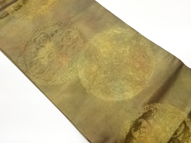 鏡裏に華文模様織出し名古屋帯